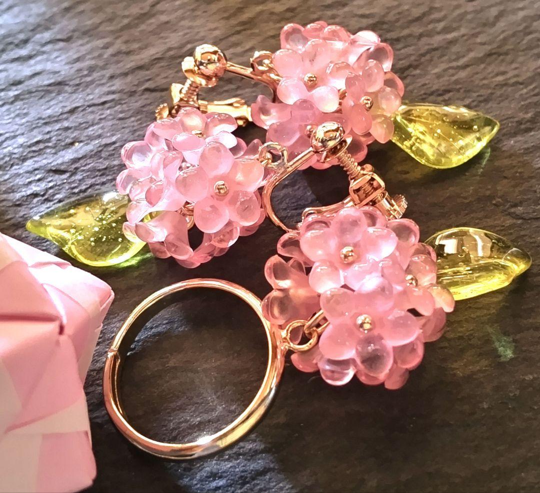 チロル様 紫陽花ピアス&リング、白のお花のネックレス、ブレス、フープピアス G