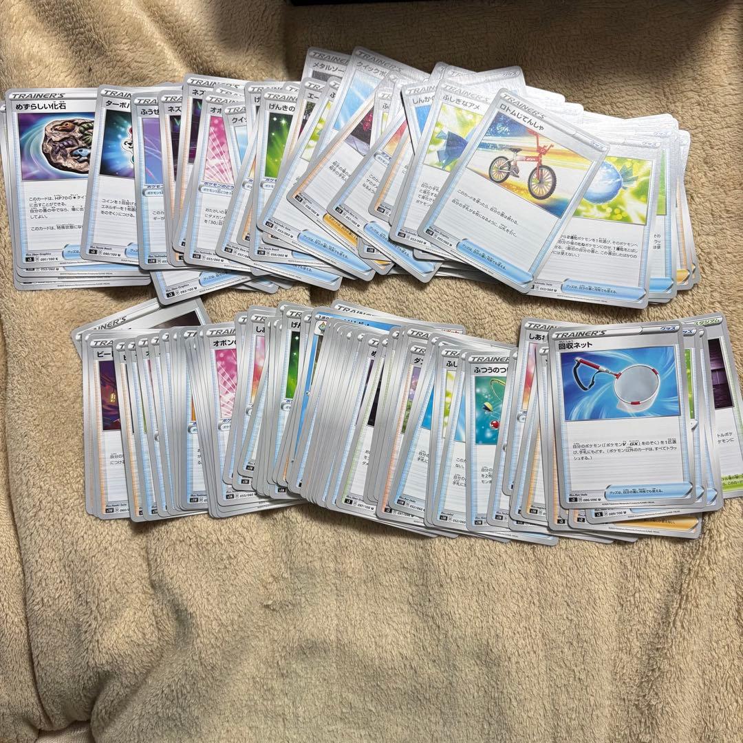 ポケモンカード　引退品　マリィ　ネズ　カード　収納箱　マット　ケース　セット