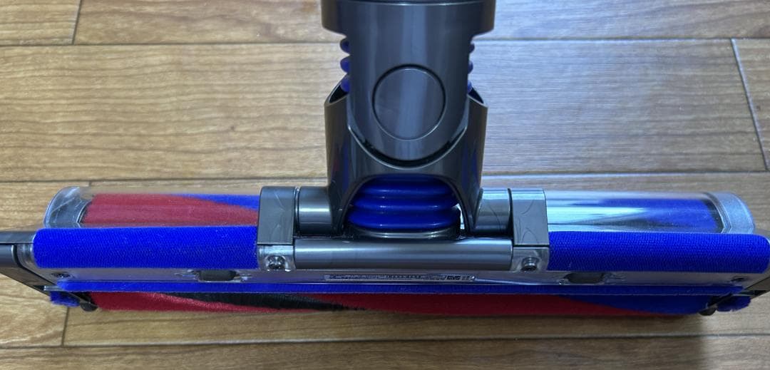 【美品】ダイソン V12 digital slim ソフトローラーヘッドー24