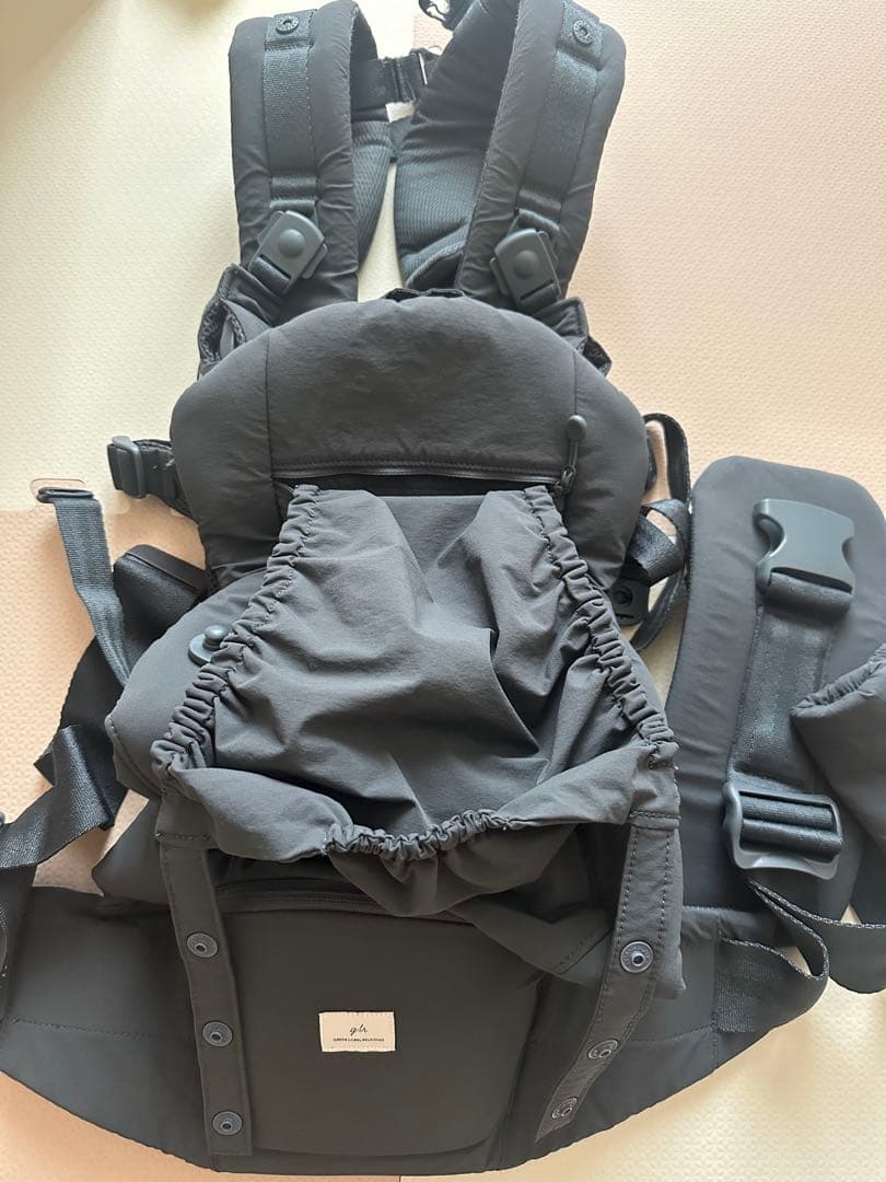 【はるこさま専用】ベビーキャリアオン　ピトレスクグリーンレーベルリラクシング