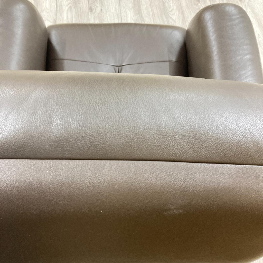 リクライニングソファ　一人掛け　ヘッドレスト可動式　本革