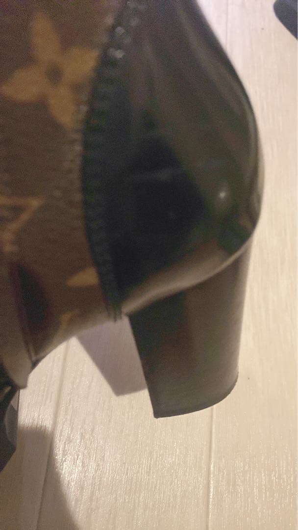 C*o様 ルイヴィトン ショートブーツ サイズ23cm スタートレイルアンクルブ