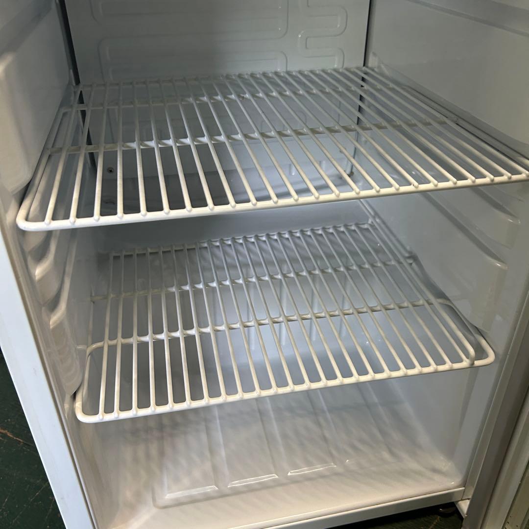 111 業務用 冷蔵ショーケース オフィスコンビニ XW-105 左右開き 小型