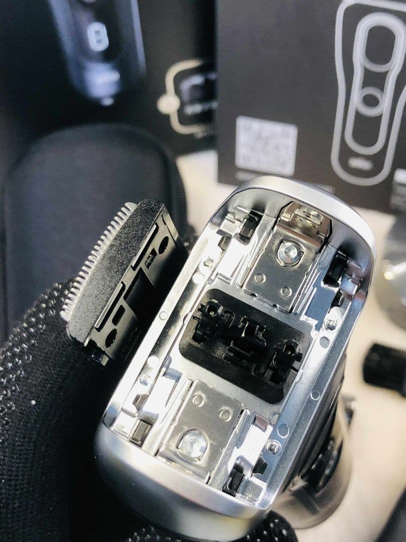 【展示、未使用品】Braun S8 8410s ブラウンシリーズ8