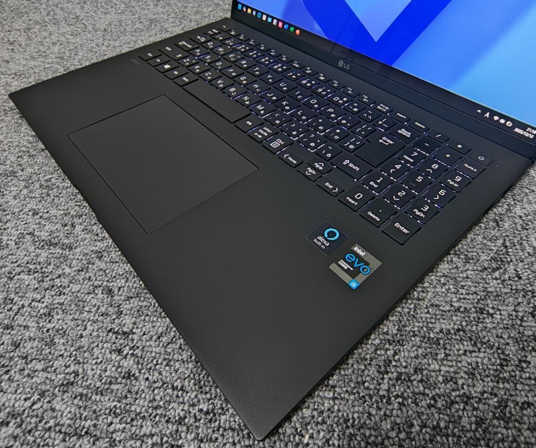 美品 LG gram 16 core i5 新品SSD 1000GB 使用時間少