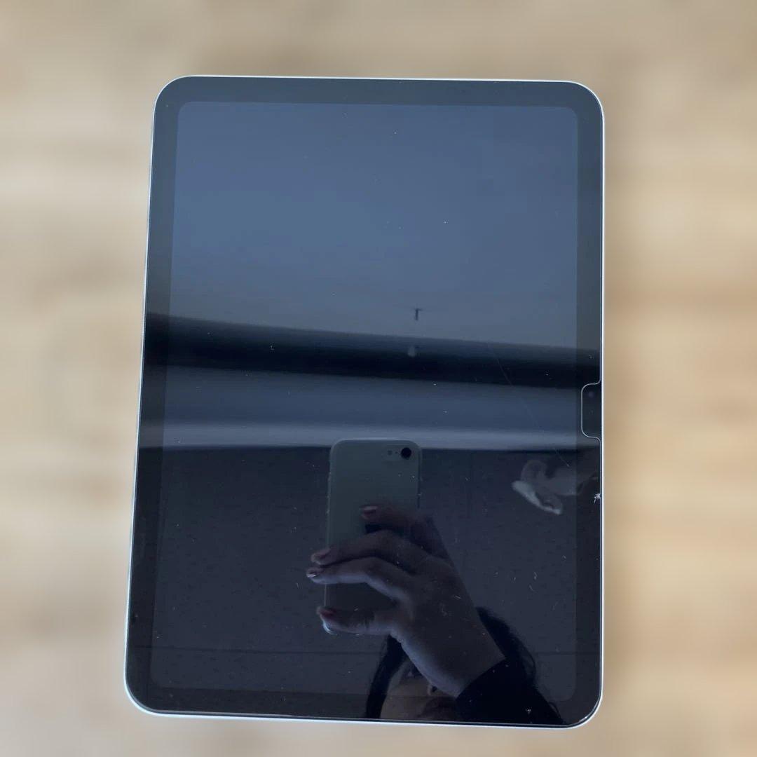 iPad アイパッド 第10世代 シルバー 本体 MPQ03J/A