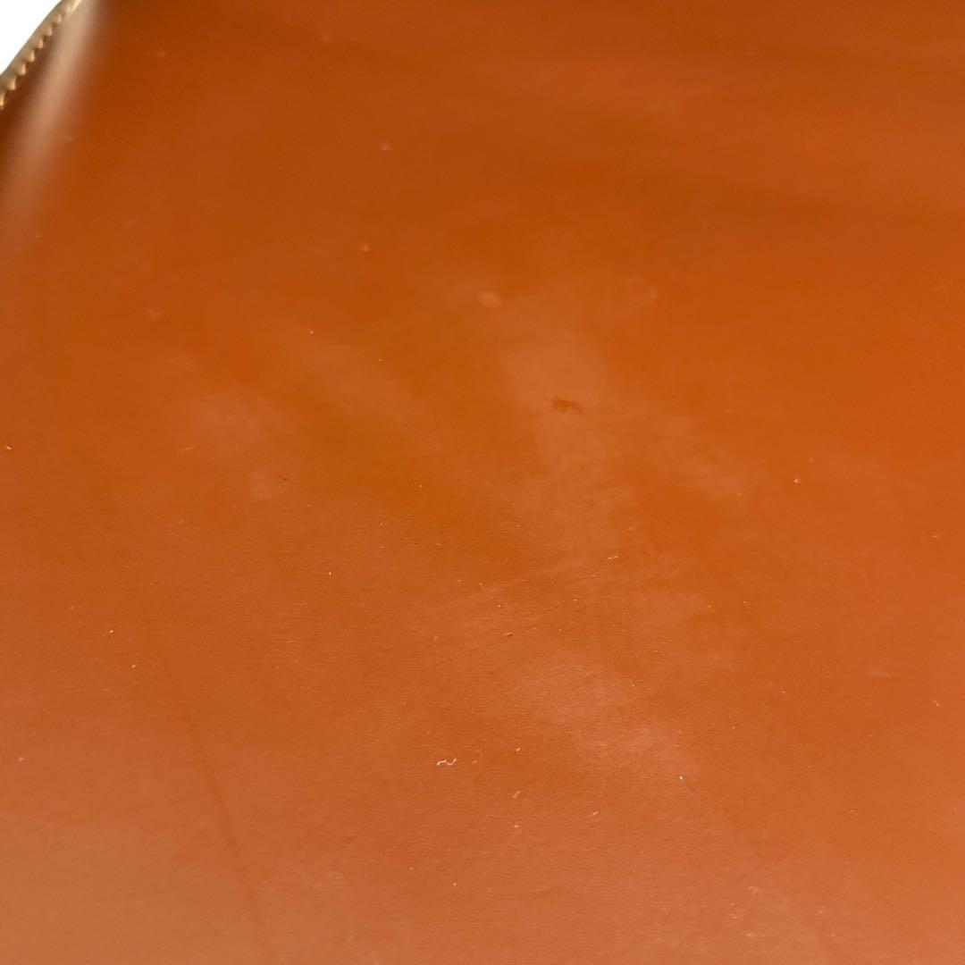 HR647 カリガリス　CICLADI 本革ダイニングチェア　レザーチェア