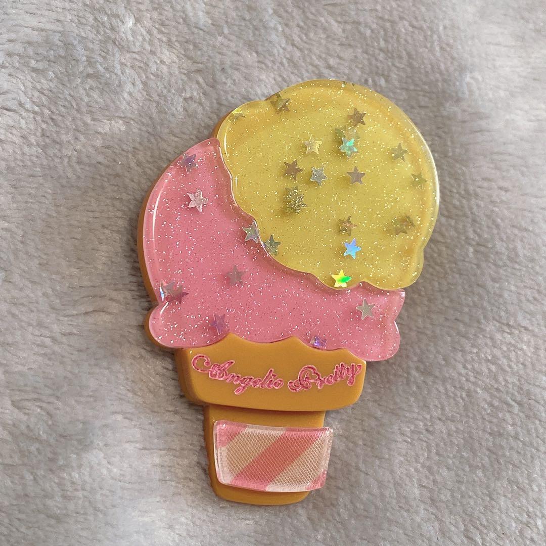 Milky☆Planet ブローチ
