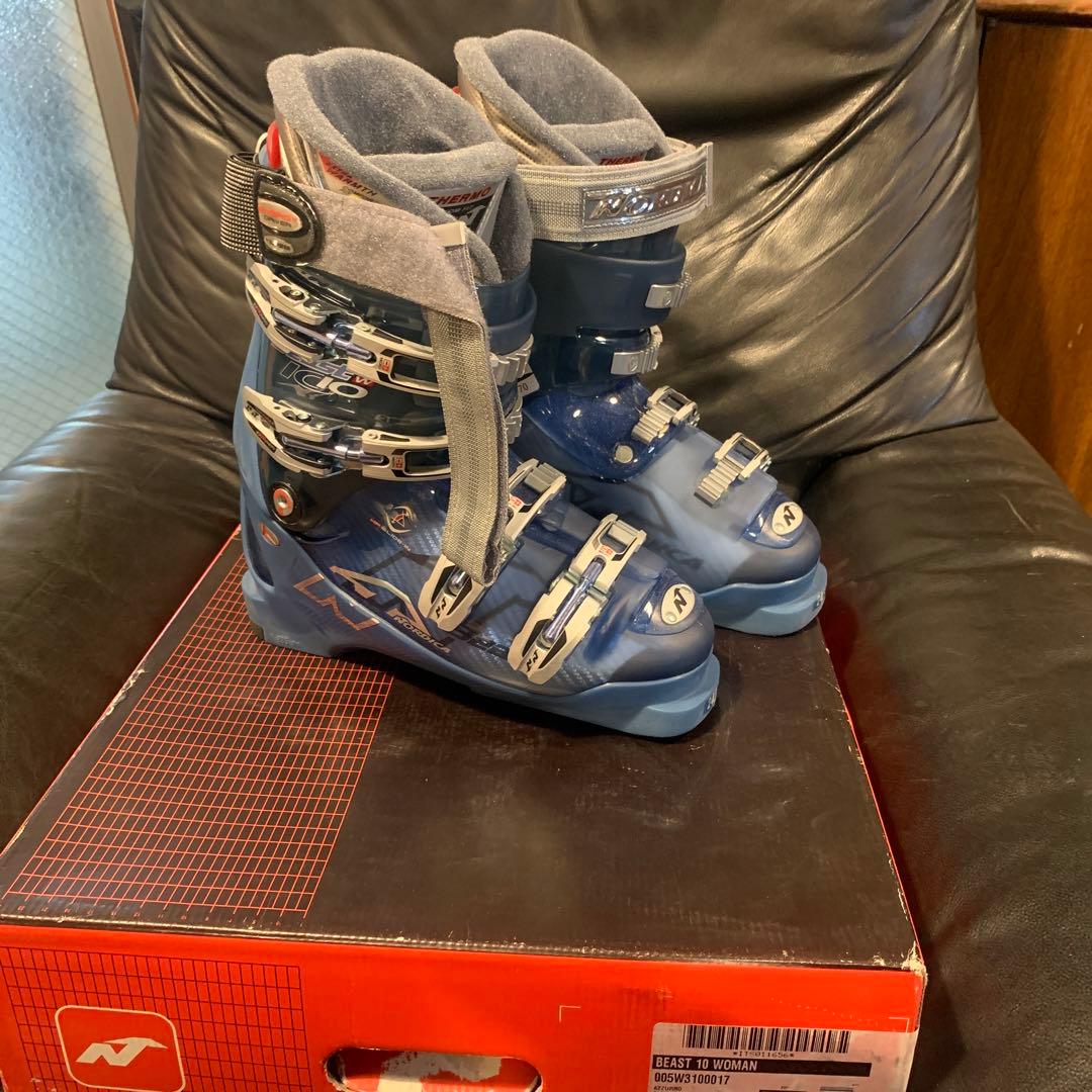 NORDICA ノルディカ　スキーブーツ　BEAST X10 24.5㎝