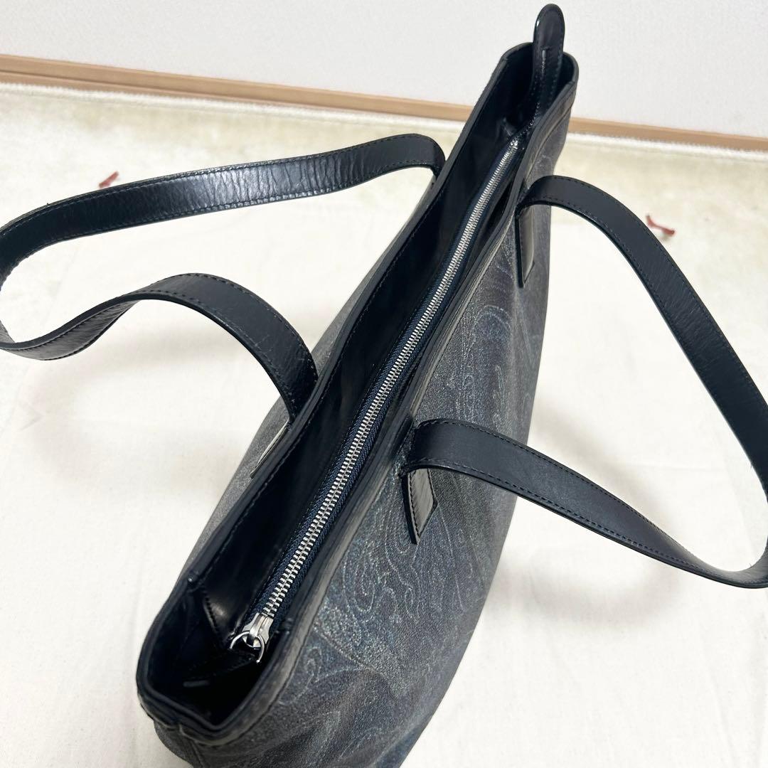 希少　エトロ　ETRO トートバッグ　ペイズリー柄　黒　PVCレザー　A4収納