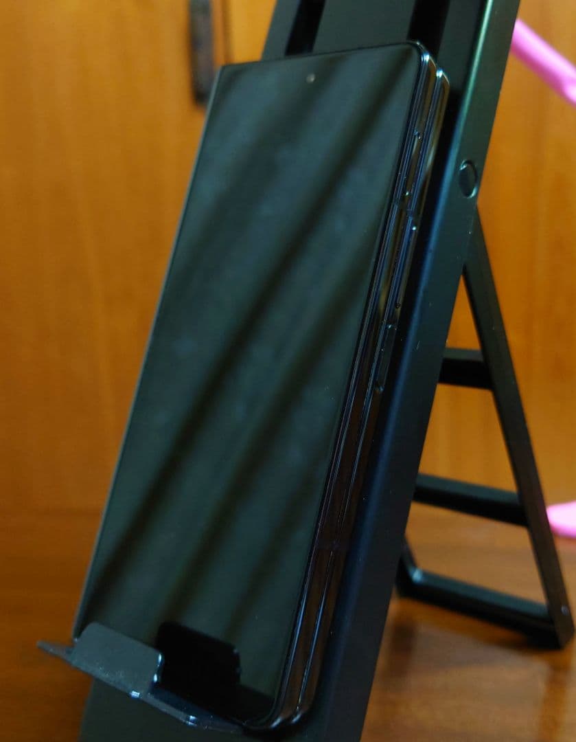 Samsung Galaxy Z Fold4【訳あり】（韓国版SIMフリー）