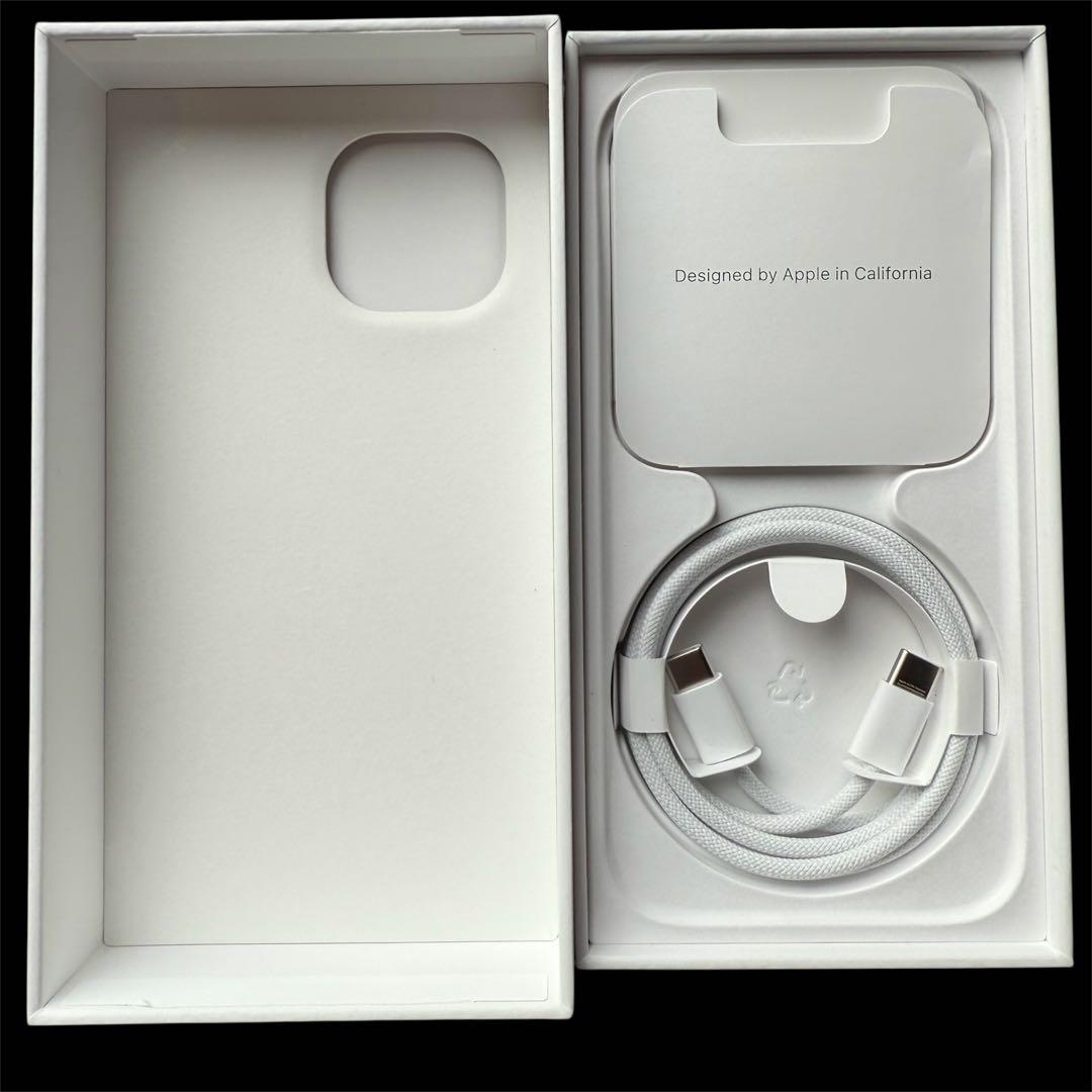 【美品】Apple iPhone 15 本体 128GB グリーン SIMフリー