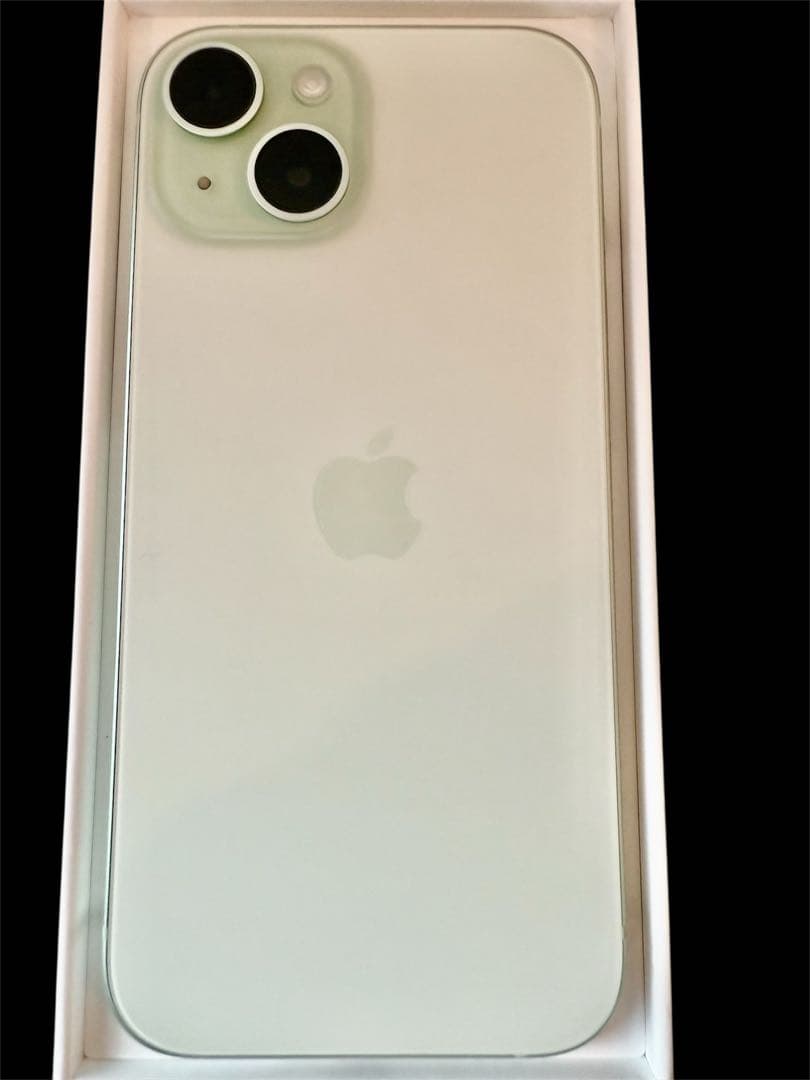 【美品】Apple iPhone 15 本体 128GB グリーン SIMフリー