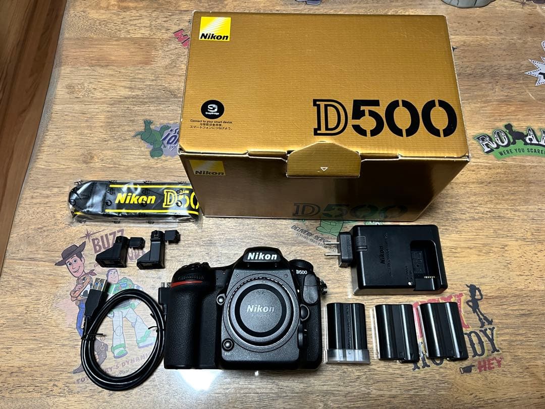 【値引きしました！】Nikon D500 デジタル一眼レフカメラ 本体