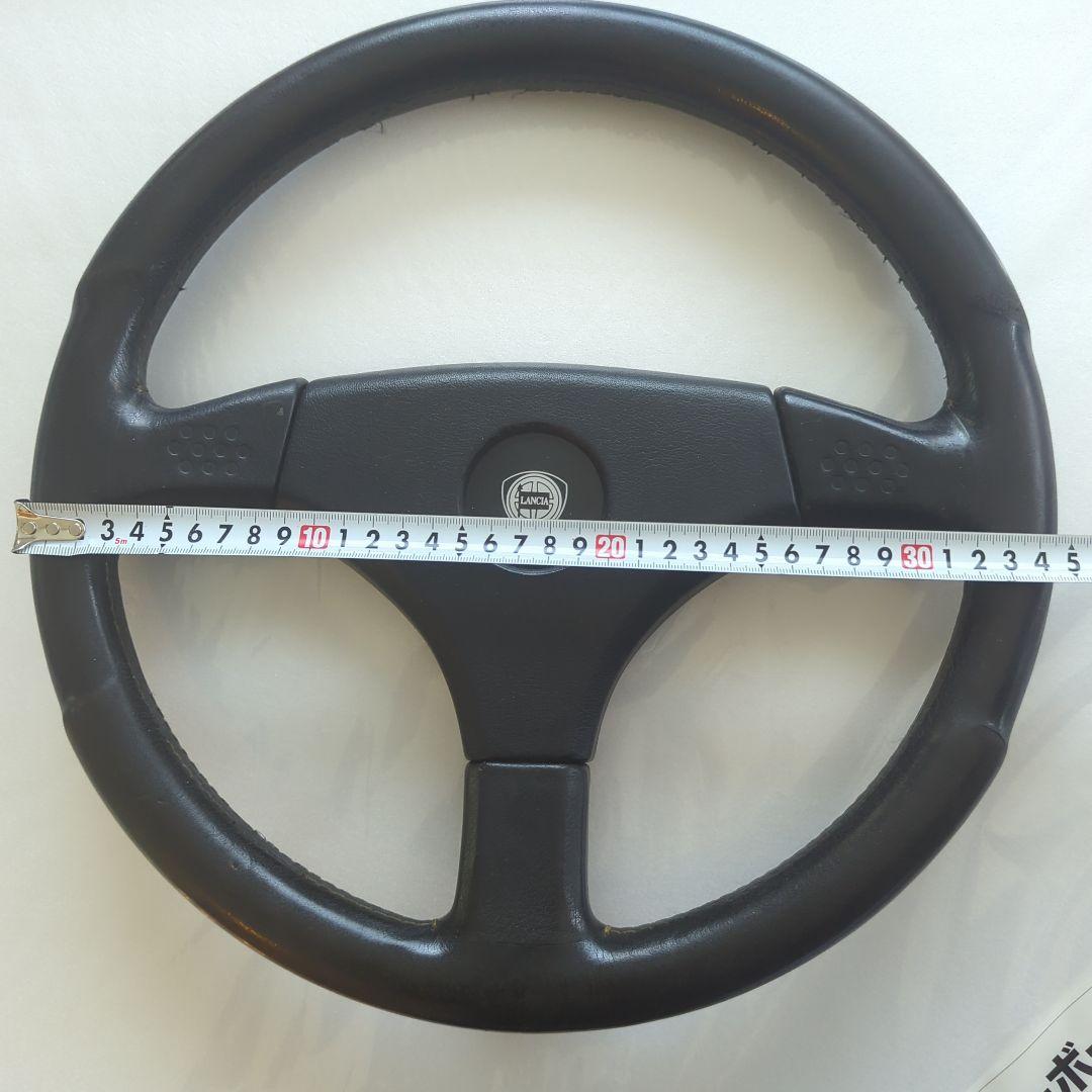 ランチアデルタHFインテグラーレ純正　モモステアリング