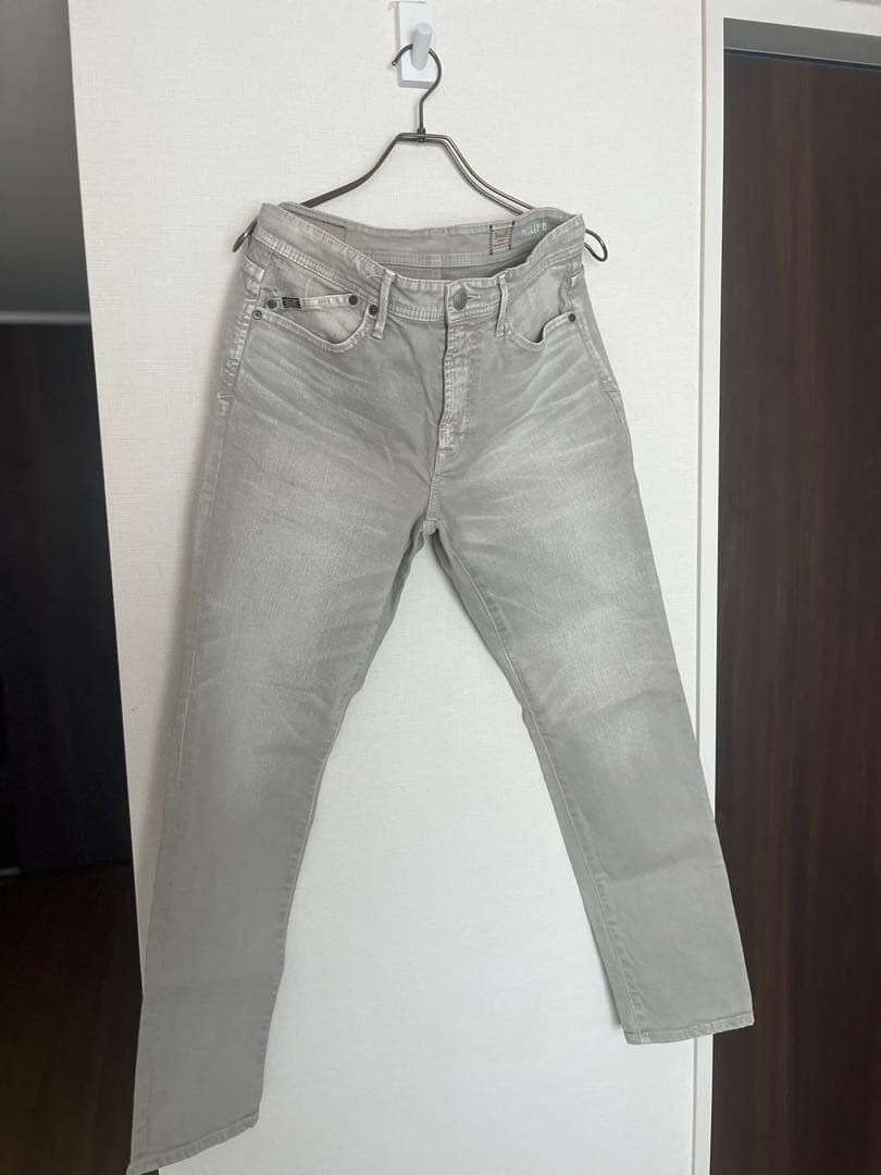 ヤヌーク PHILIP II テーパード デニム グレー 31インチ