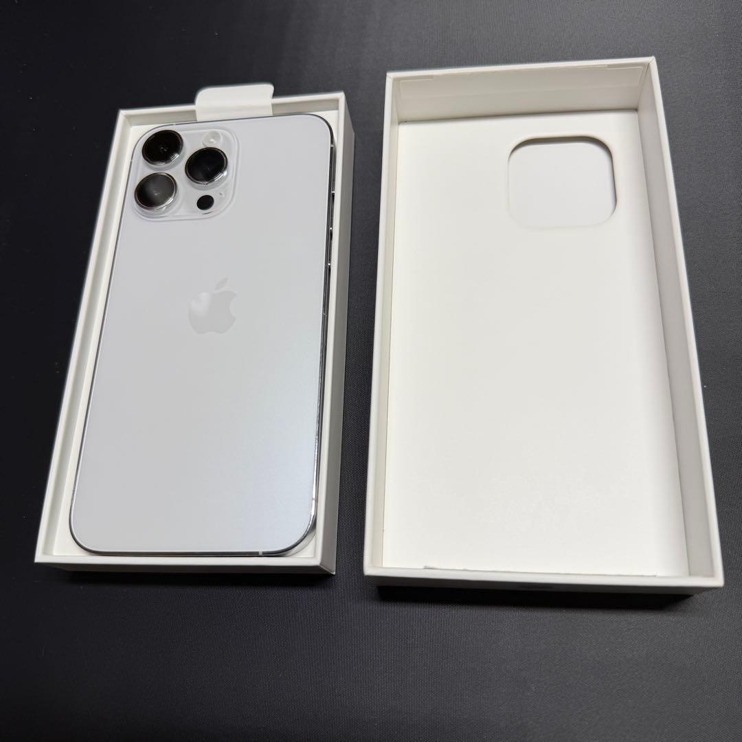 グ*ン様 画面アタリキズありApple iPhone 14 Pro Max 12