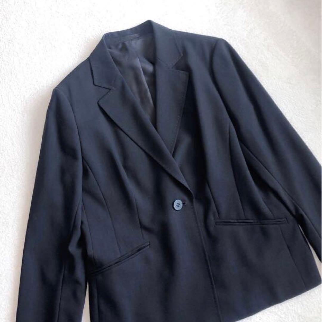 美品✨ バーバリーロンドン　レディーススーツ　パンツスーツ　大きいサイズ　黒