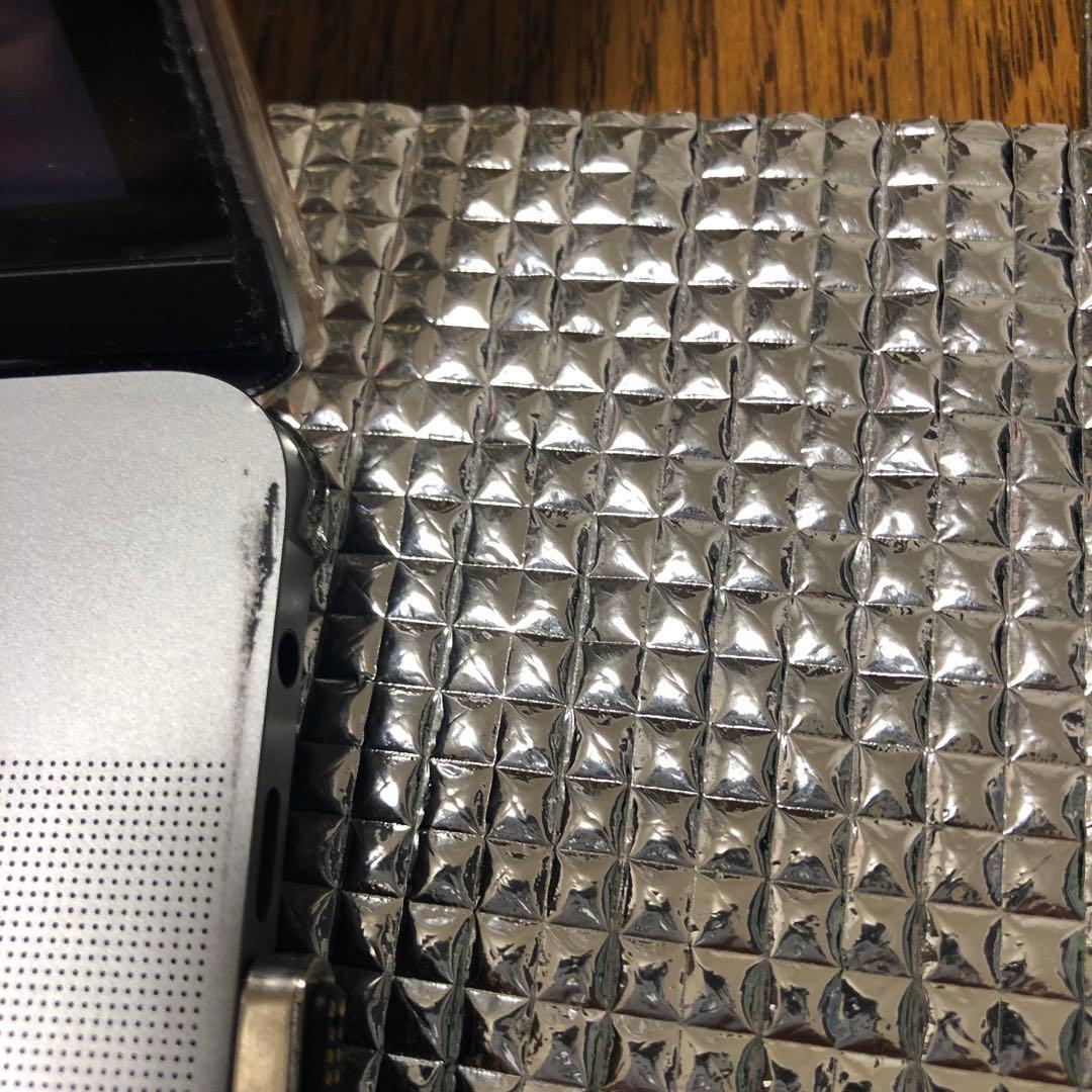 数点おまけ付きMacBookPro 15inch 2018年購入