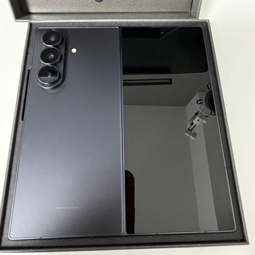 【美品】Galaxy Z Fold7 512GB ジェットブラック SIMフリー