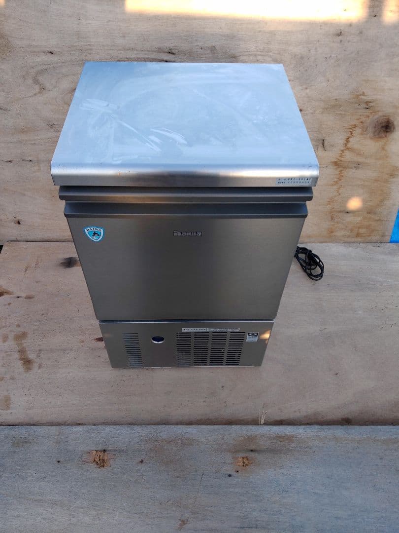 ダイワ 2024年製製氷機 キューブアイスDRI-35LMF 製氷35kgタイプ