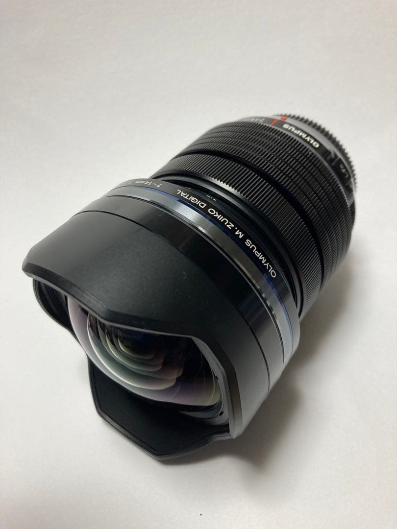 オリンパスM.ZUIKO DIGITAL ED7-14mm f/2.8pro