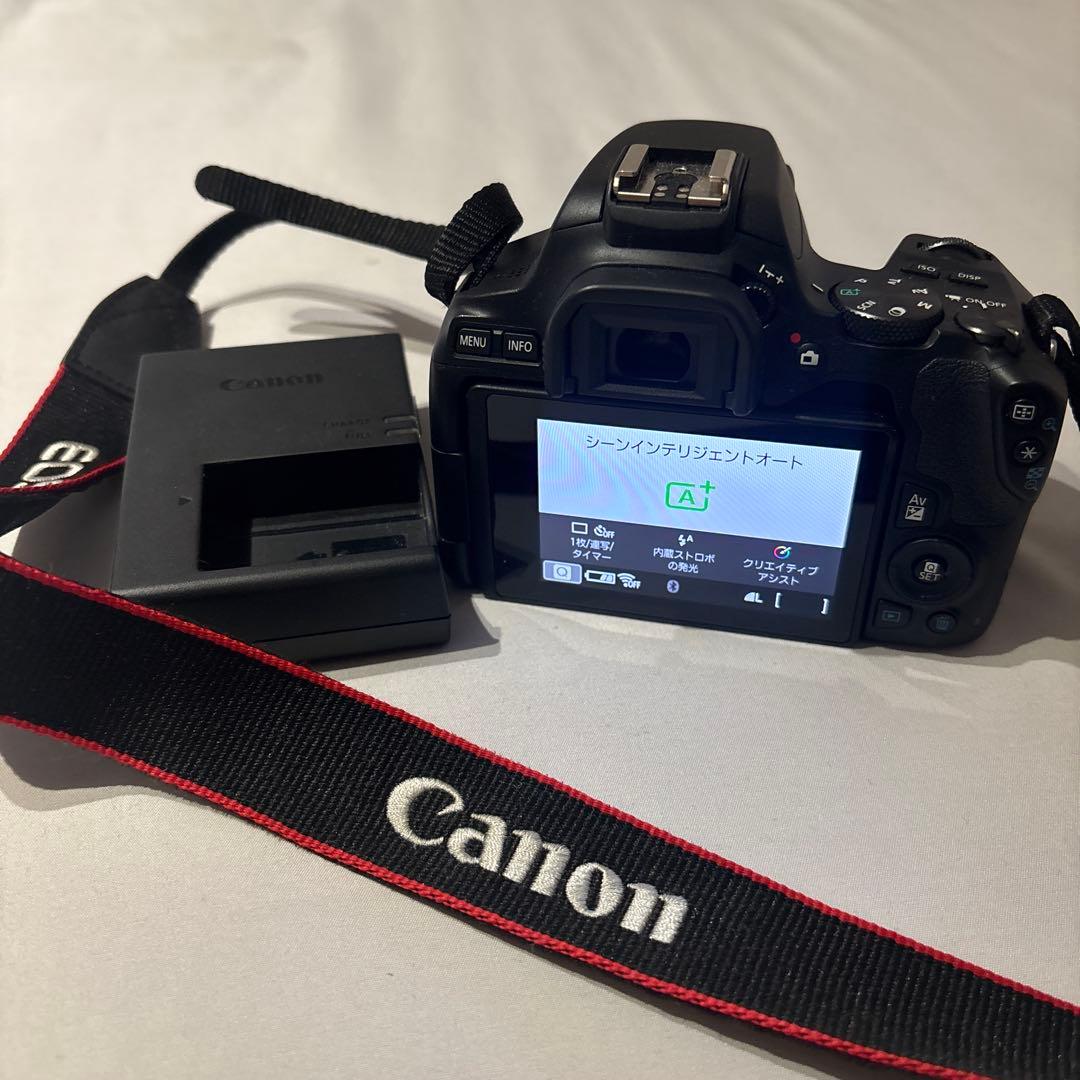 Canon EOS Kiss X10 ボディ➕バッテリー