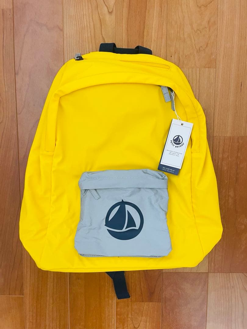✳︎新品未使用✳︎プチバトー　リフレクターた付きロゴリュック　イエロー