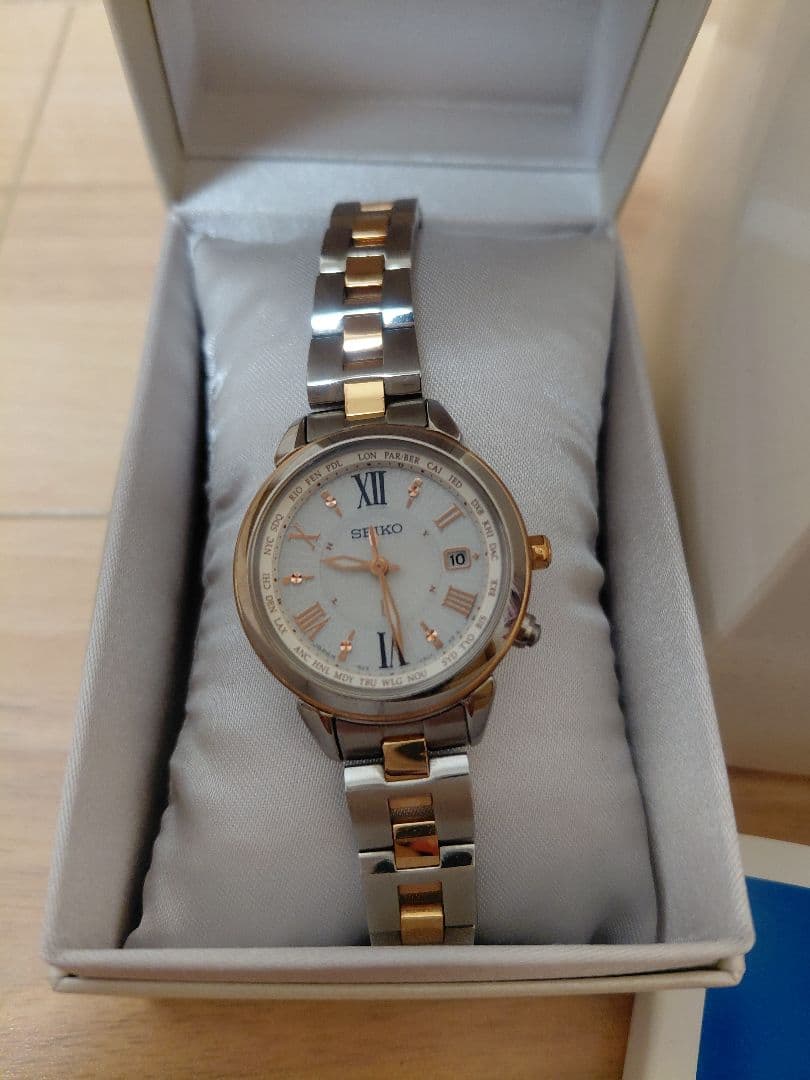 SEIKO LUKIA ルキア　腕時計