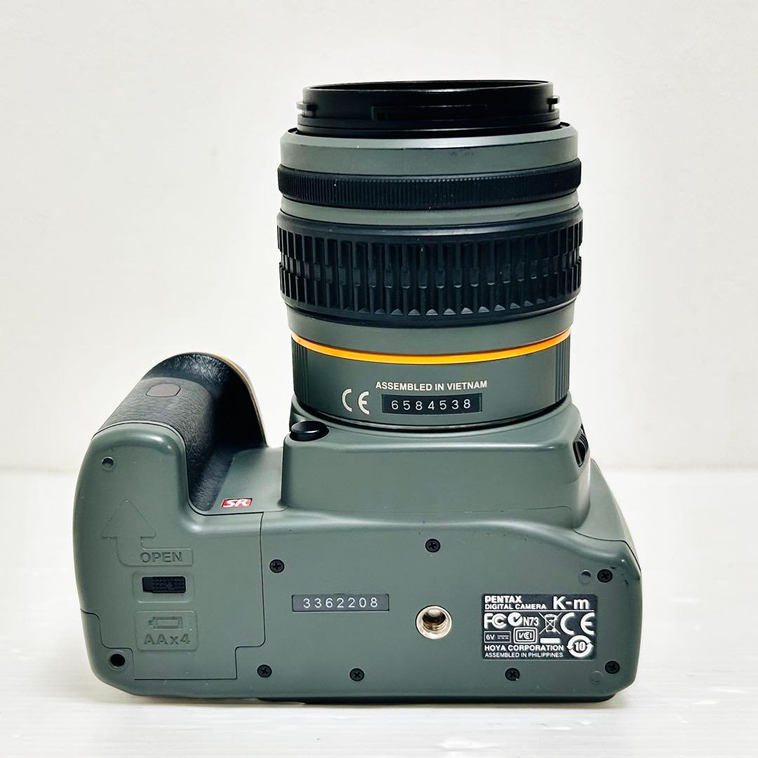 希少 PENTAX デジタル一眼レフカメラ K-m 限定オリーブ 標準レンズ付き