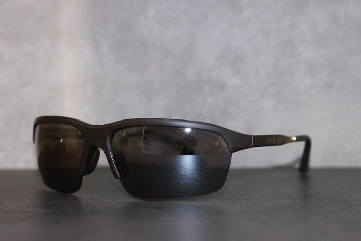 オリバーピープルズ × ロジャーフェデラー R-6 シールドサングラス スポーツ