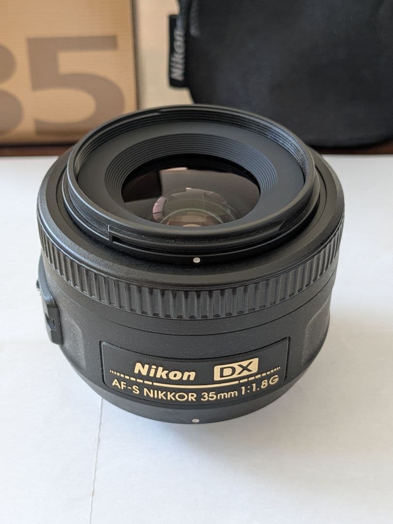 Nikon DX 35mm f1.8レンズ