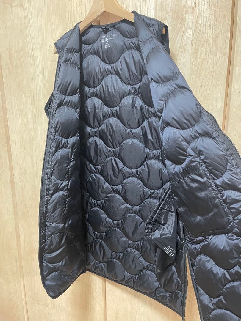 【新品】ユニクロ× Theory ウルトラライトダウンロングベスト　S