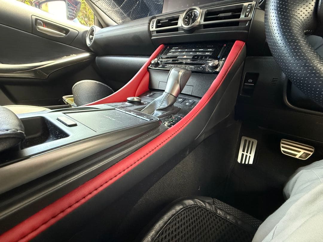 レクサス　IS Fスポーツ RCF センターコンソールガーニッシュ　純正