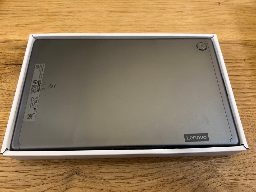 Lenovo Androidタブレット 本体 充電器付き