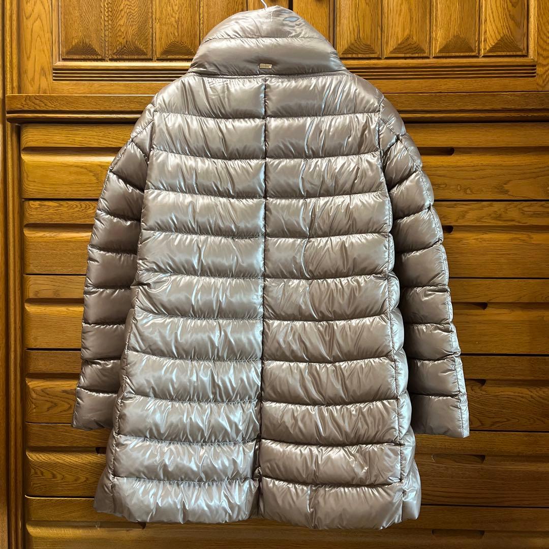 【タイムセール】Herno ヘルノ 超軽量ダウン 44 大きいサイズ