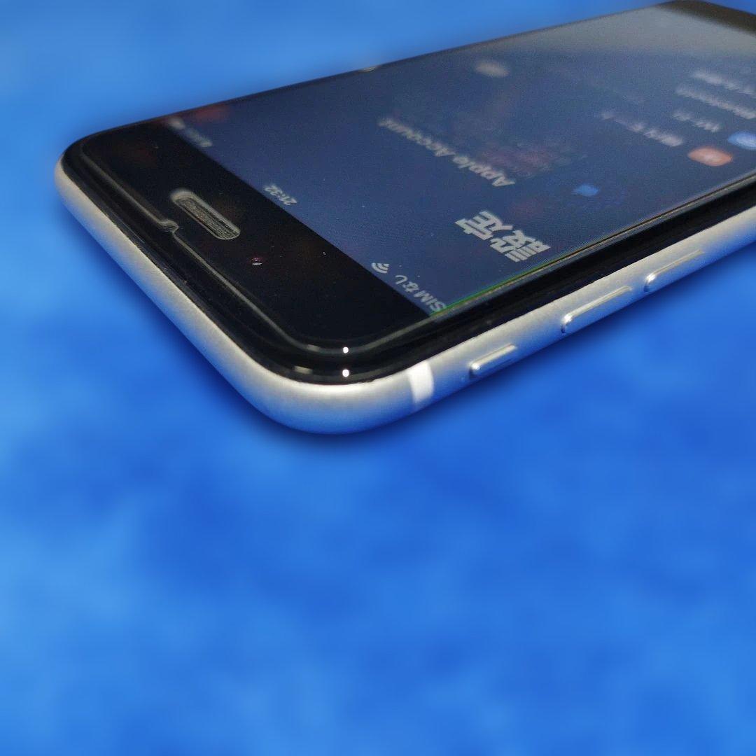 スマートフォン本体 iPhone se 2 128GB