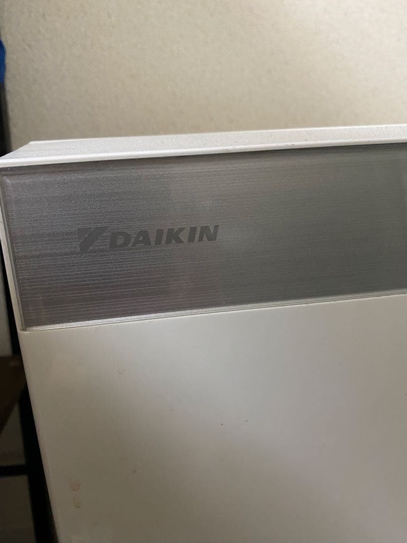 DAIKIN 空気清浄機 湿度71% PM2.5対応