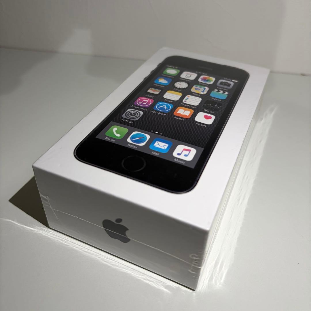 「新品未開封」Iphone5s Space Gray 32GB シュリンク付き