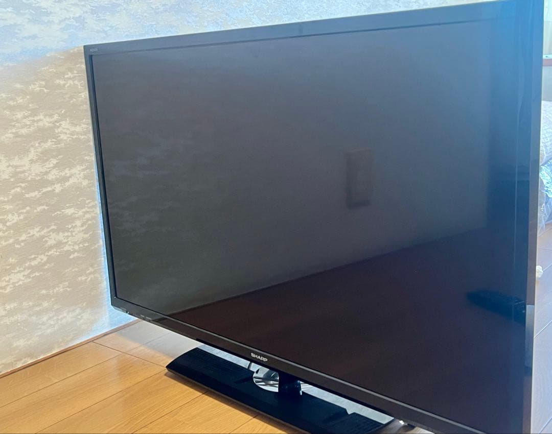 SHARP AQUOS 液晶カラーテレビ 本体 32V リモコン付き