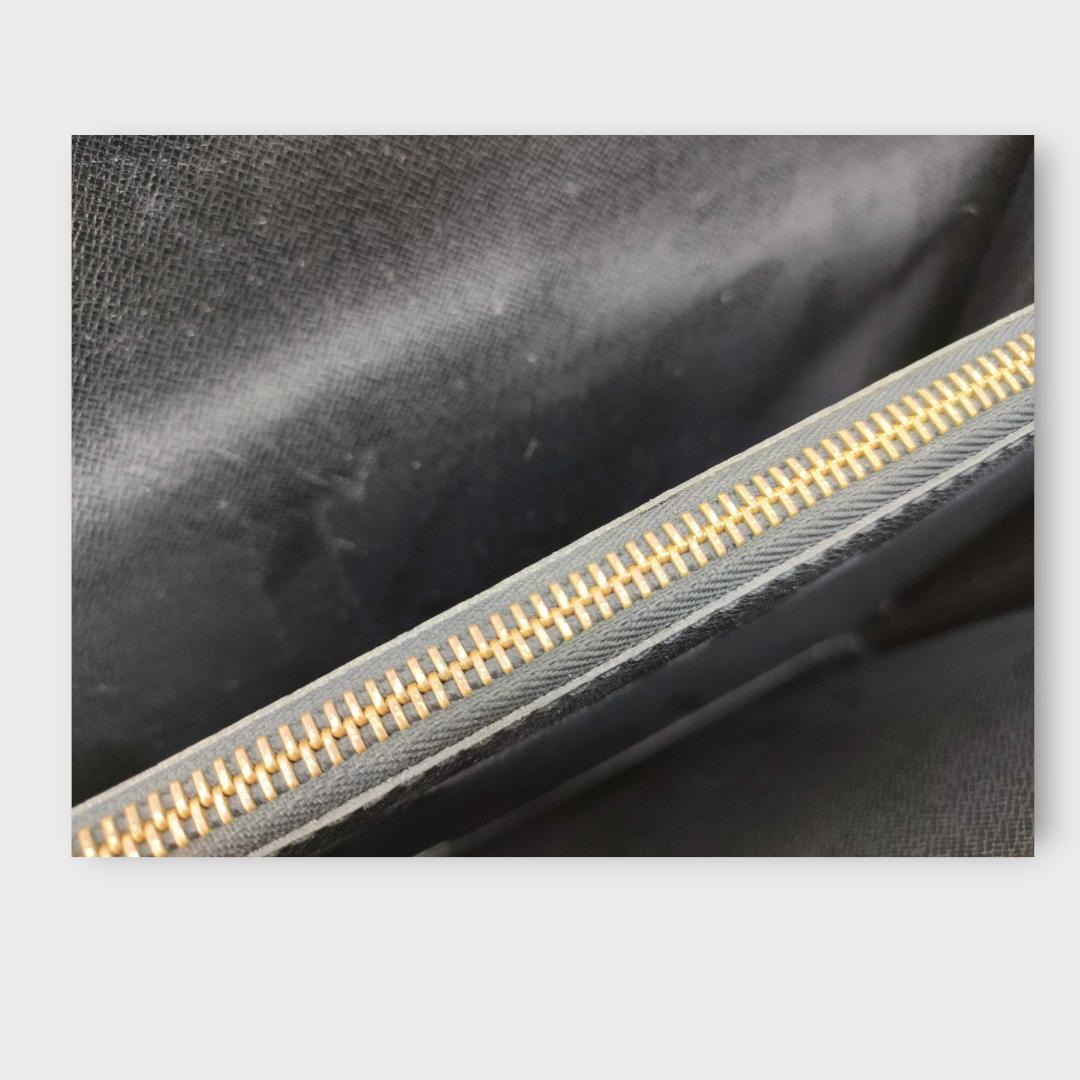 ルイヴィトン M53305 セルヴィエットフェルモワール ビジネスバッグ エピ