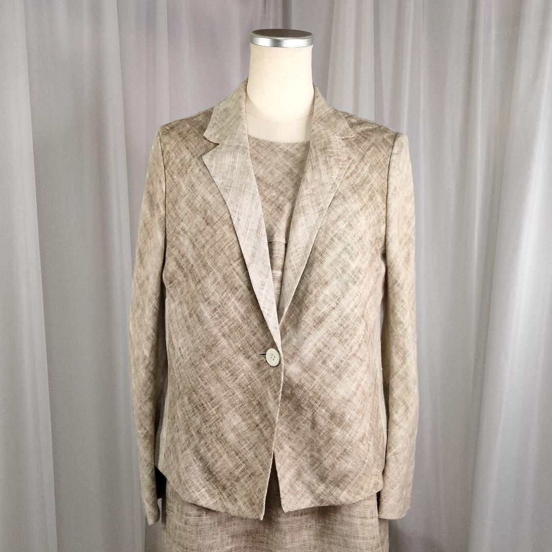 【美品】ヨシエイナバ　40 茶系　リネン100%　スーツ