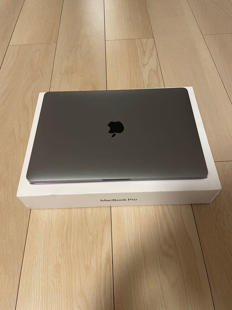 MacBook Pro M1 2020スペースグレー 本体