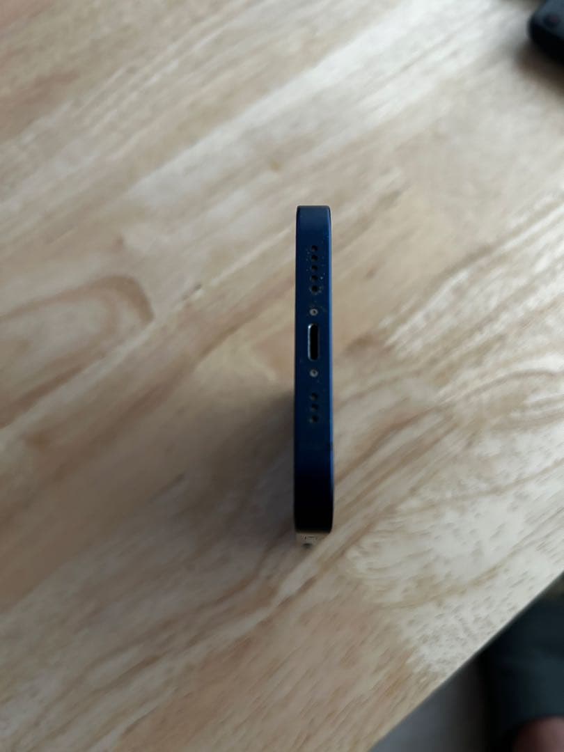 【海外版】 値下げiPhone 12 128GB ブルー本体 中古 SIMフリー