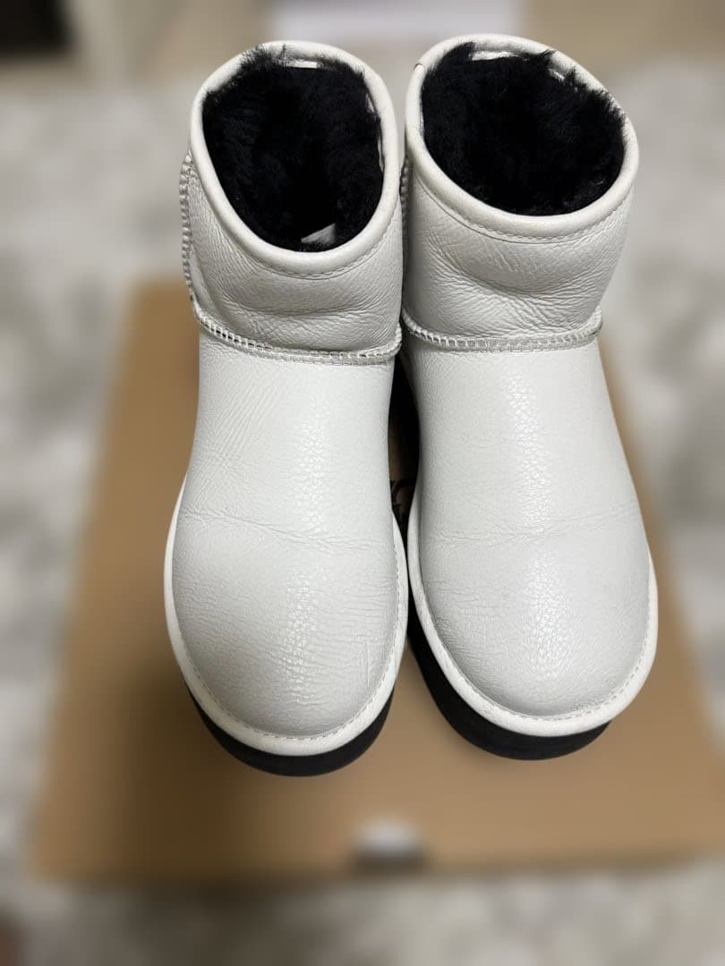 UGG厚底ムートンブーツ W/CLASSIC MINIPLATFORM 24cm