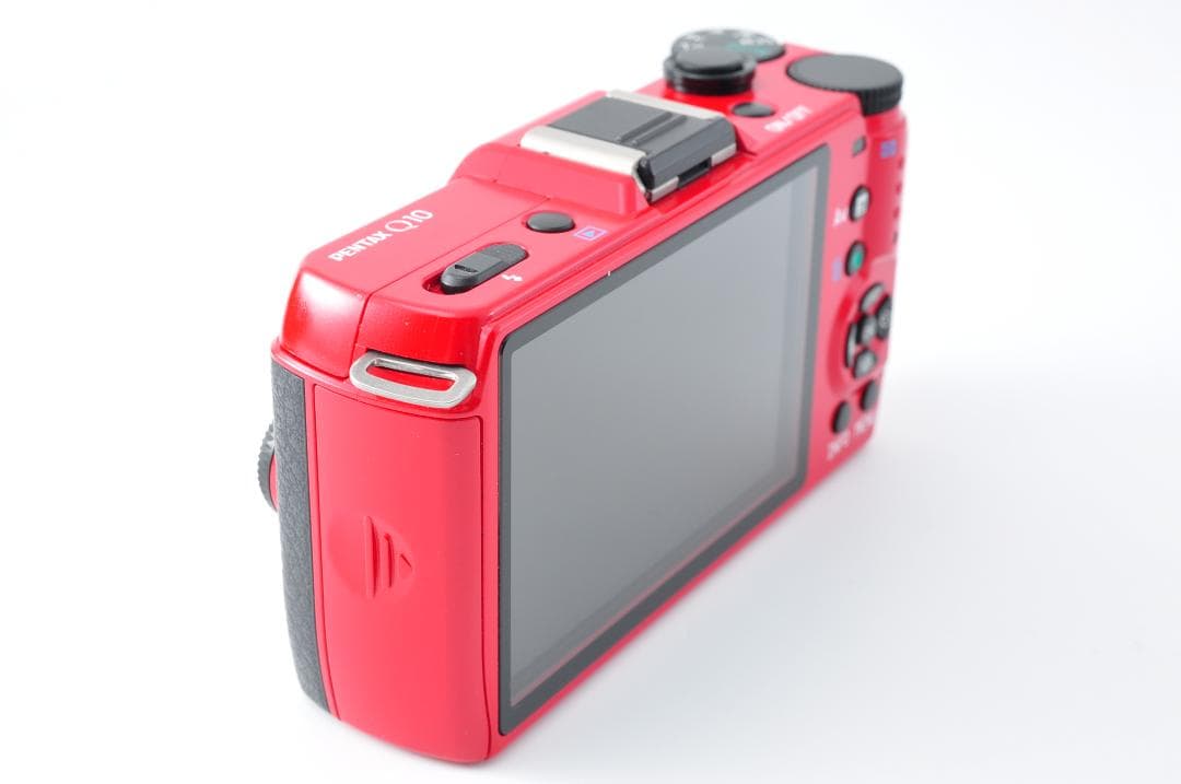 PENTAX Q10 レッド 2個レンズ5-15㎜ 15-45mm 元箱付＃65