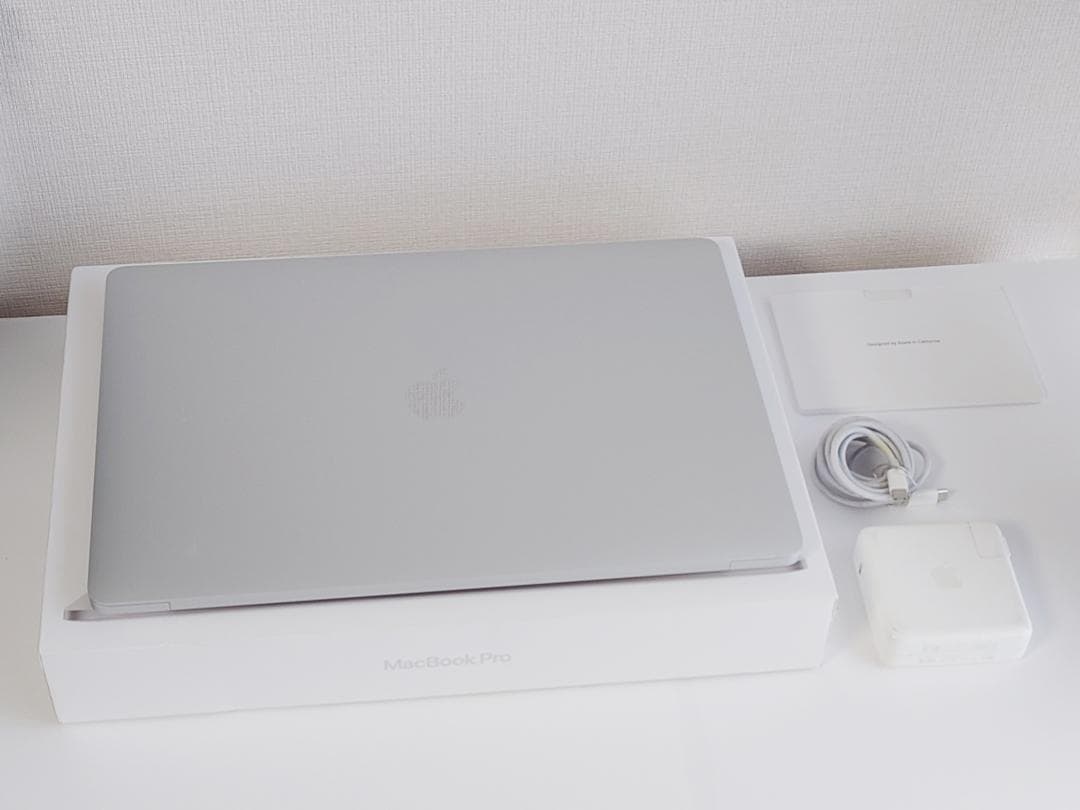 Apple MacBook Pro 16インチ 2019 i9 32GB 1TB