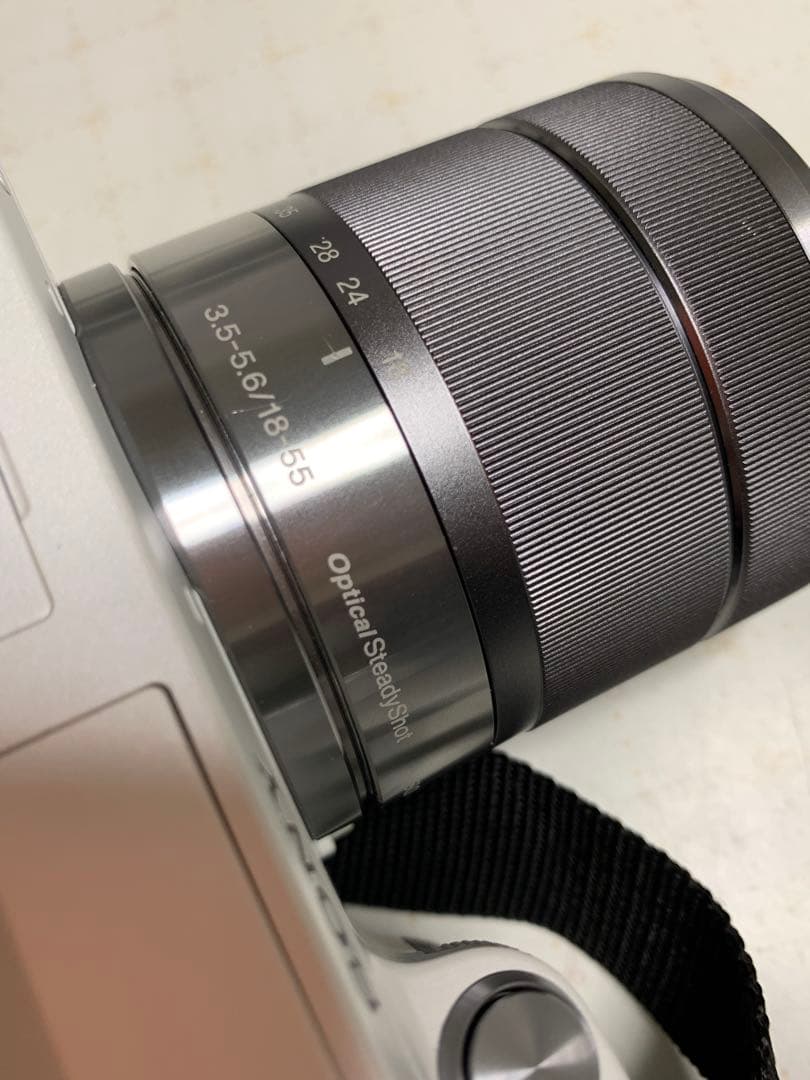 Sony NEX-F3 ミラーレス一眼 レンズ