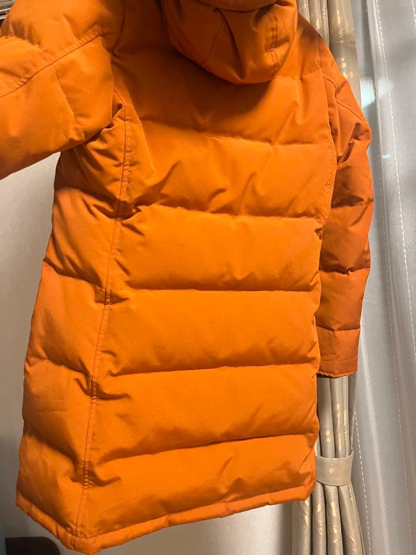 DANTON フード付きオレンジダウンジャケット