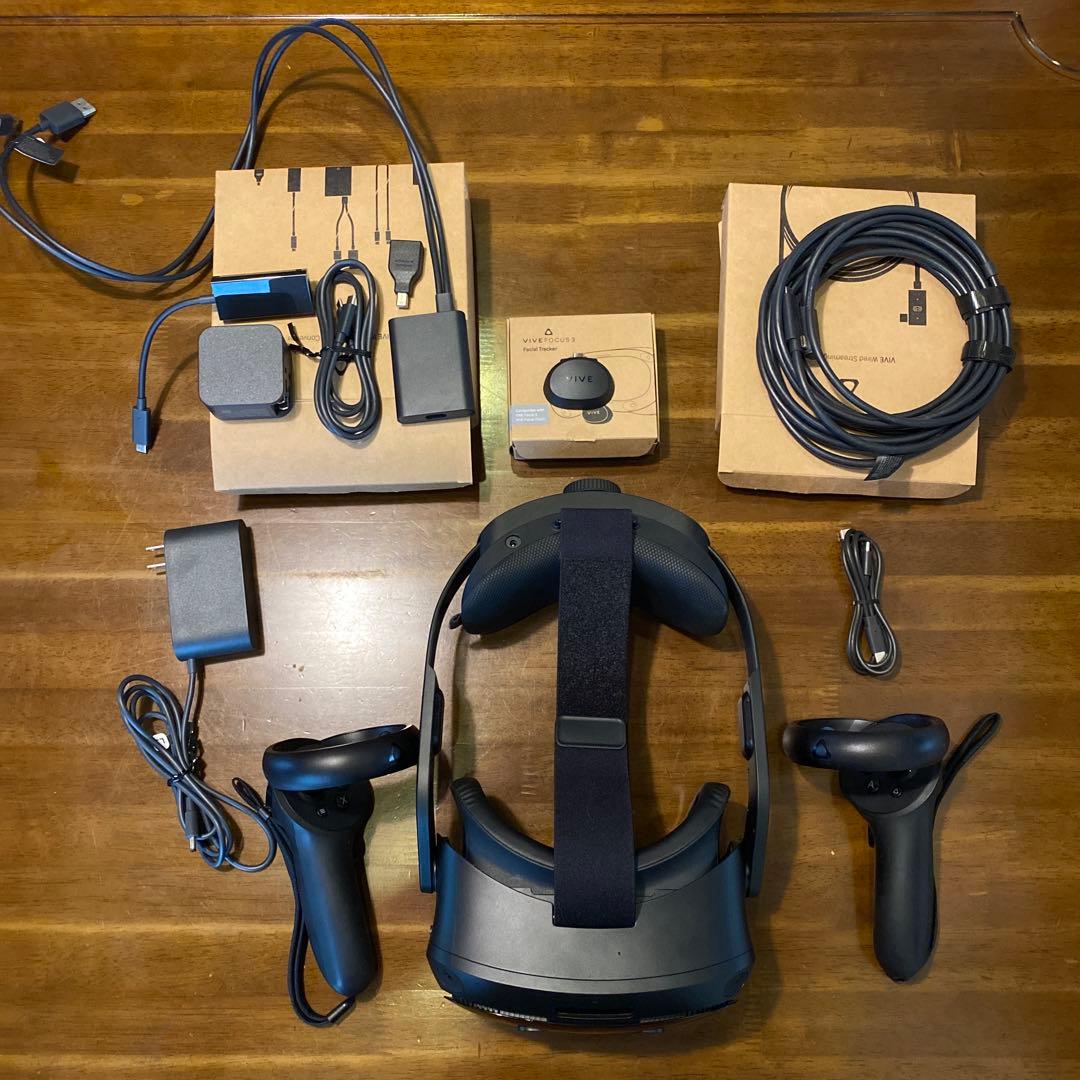 VIVE Focus Vision ストリーミングキット フェイシャルトラッカー